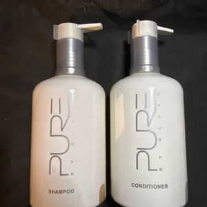Pure by Gloss Shampoo and Conditioner Set